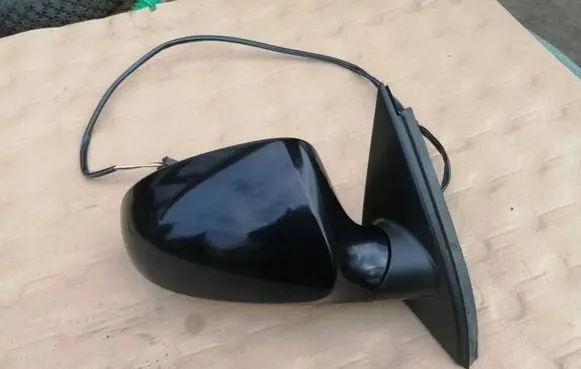 Volkswagen PASSAT B6 Front door electric wing mirror