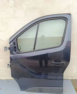 Renault Trafic III (X82) Front door