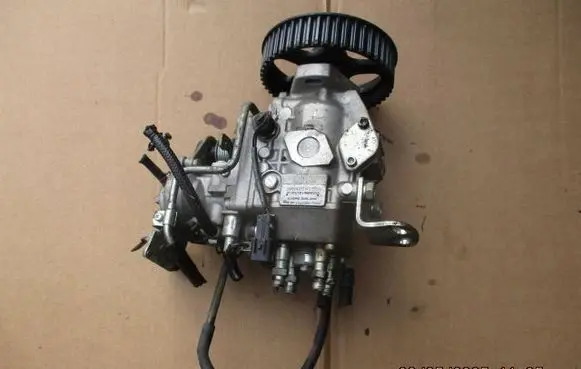 Hyundai H-1, Starex, Satellite Fuel injection high pressure pump 3310442160