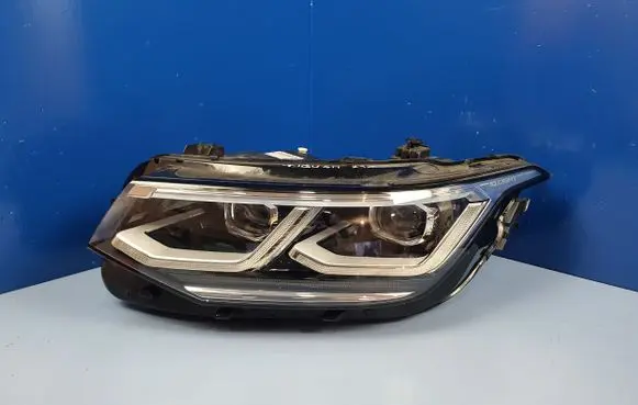 Volkswagen Tiguan Headlight/headlamp 5NB941081C 030111923300