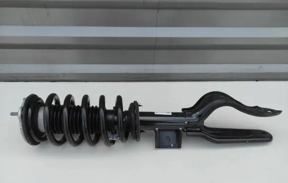 Tesla Model 3 Front shock absorber/damper 1044368-04-B