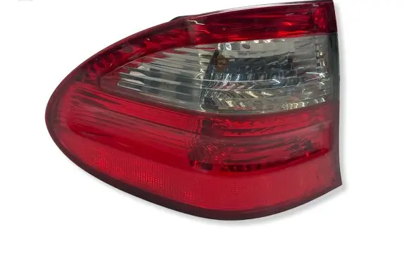 Mercedes-Benz E W211 Rear/tail lights A2118202764