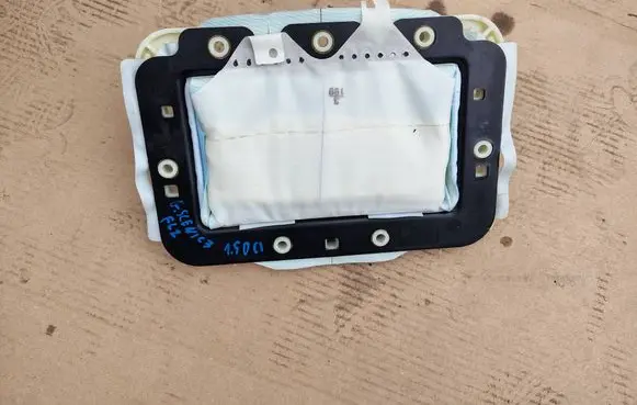 Passenger airbag