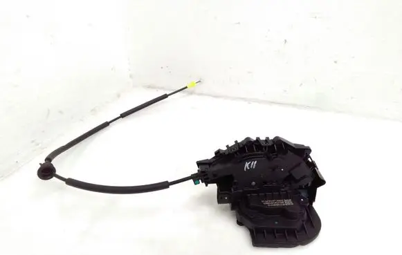 Tesla Model 3 Front door lock 173894601D