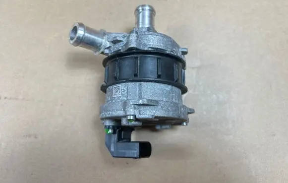 Porsche Taycan 9J1 Electric auxiliary coolant/water pump 9J1965567F