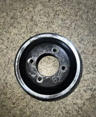 BMW 3 E46 Water pump pulley 1436590