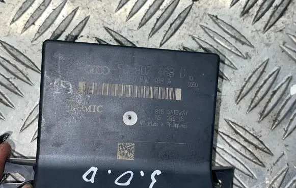 Audi A6 S6 C6 4F Gateway control module 4F0907468D 4F0910468A