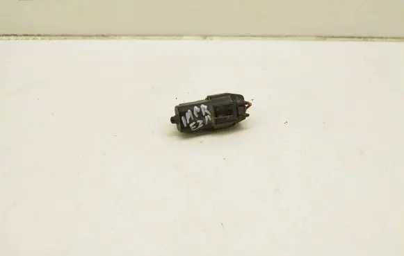 Subaru Impreza II Outside/exterior temperature sensor 