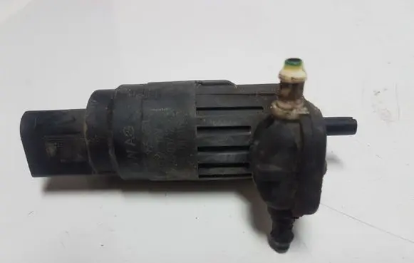 Skoda Superb B6 (3T) Windscreen/windshield washer pump 1K6955651