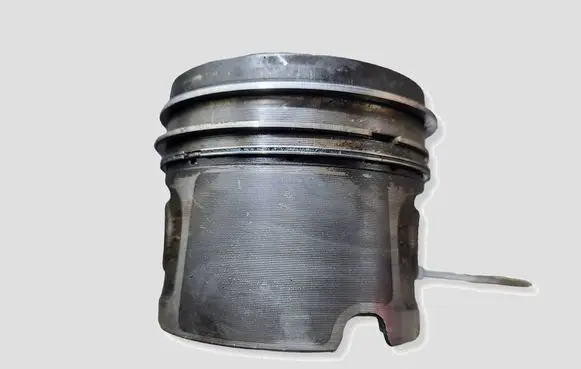 BMW 1 E81 E87 Piston N47