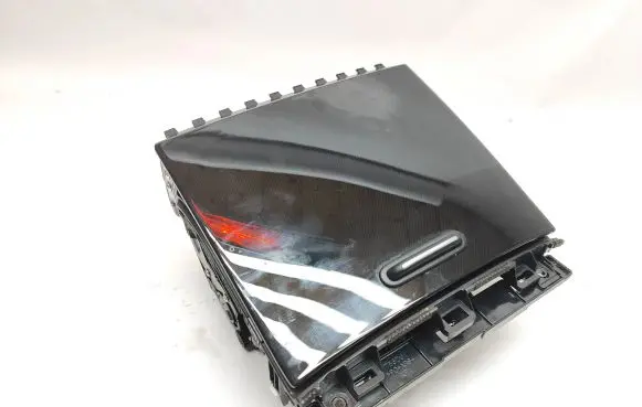 KIA Sorento Glove box 84680C5000 TB6CT1 H0USNNAAT