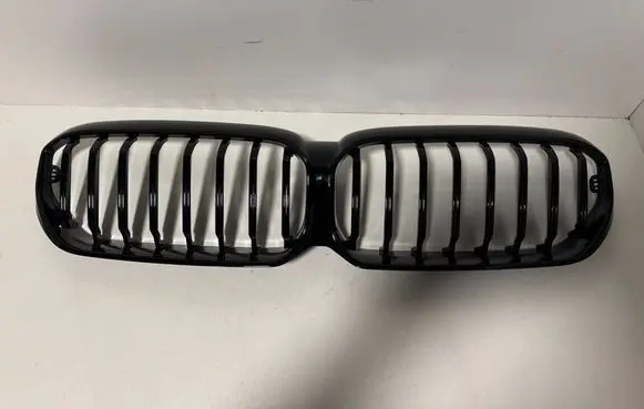 BMW 5 G30 G31 G38 Front bumper upper radiator grill 9852168 51129852168