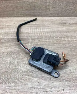 BMW 3 E90 E91 Lambda probe sensor 7587130 5WK96621G