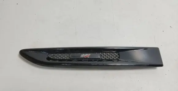 Jaguar F-Pace Fender trim (molding) HK83-280B11-AC HK83280B11AC T4A27238