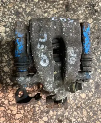 Rear brake caliper