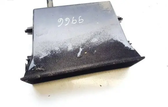 Nissan Primera Glove box 68102av700