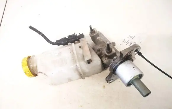 Alfa Romeo 147 Master brake cylinder 320669663 32066966-3