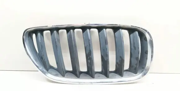 BMW 7 E65 E66 Front bumper upper radiator grill 7113738 51137113738