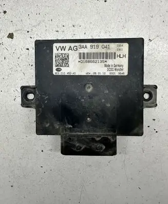 Volkswagen Passat Alltrack Power management control unit 3AA919041 8ES01045240