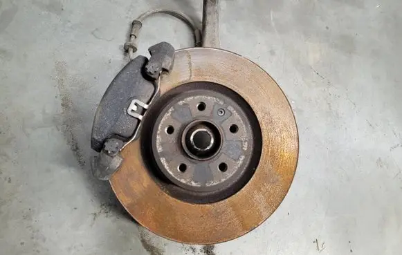 Audi A6 Allroad C7 Front wheel hub spindle knuckle 