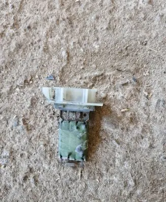 Opel Vectra C Heater blower motor/fan resistor 