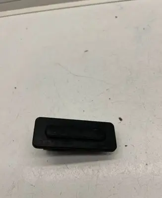 Citroen C4 II Picasso Tailgate opening switch 9676028380 20170510