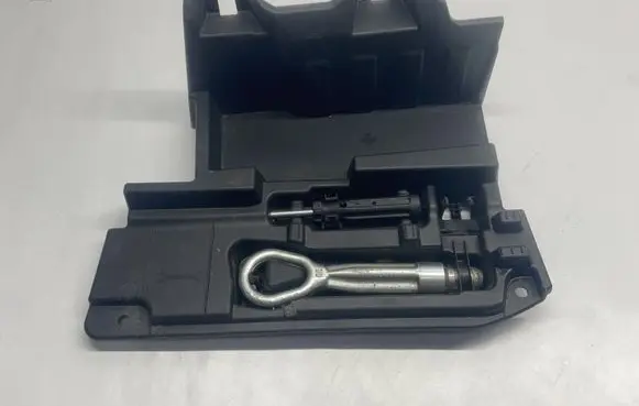 BMW 4 F36 Gran coupe Tool set 7309514 51477309514