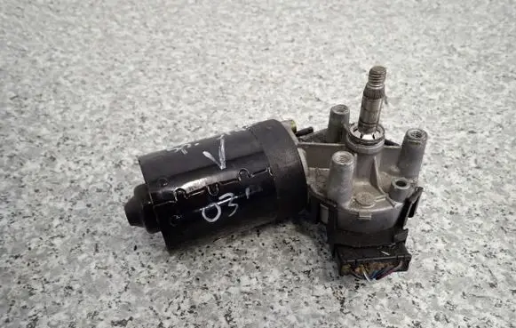 Mitsubishi Space Star Wiper motor