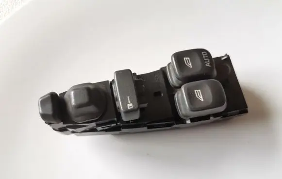 Volvo S40, V40 Electric window control switch 30889750