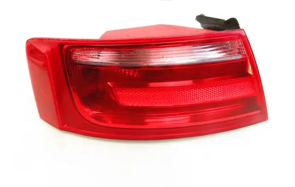 Audi A5 8T 8F Rear/tail lights 8T0945095