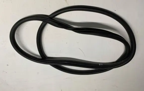 Hyundai i20 (BC3 BI3) Rubber seal rear door 