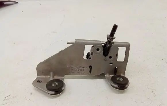 BMW 5 F10 F11 Tailgate window lock/catch/latch 51247250299