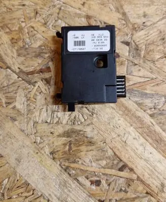 Skoda Octavia Mk2 (1Z) Steering angle sensor 1K0959654 03893665 00203500