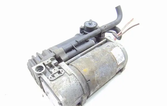 BMW 5 GT F07 Air suspension compressor/pump 6794465 679446515444118365