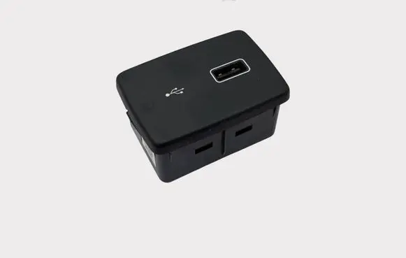 Fiat Ducato USB socket connector 735685590 07356855900 0735685590