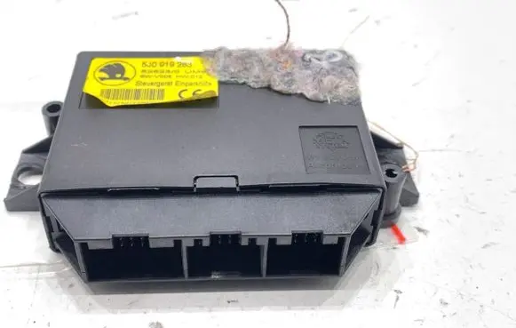 Skoda Fabia Mk2 (5J) Parking PDC control unit/module 5J0919283