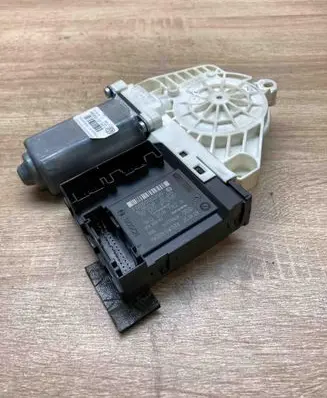 Volkswagen PASSAT B6 Front door window regulator motor 1K0959792N 1K0959702AC