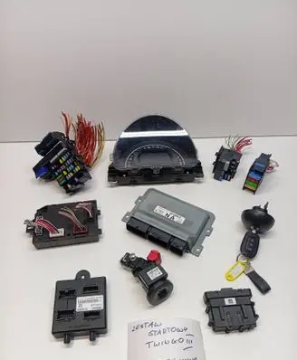 Renault Twingo III Engine ECU kit and lock set A2C38542500 237105293S 237105292S