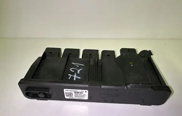 BMW 5 G30 G31 G38 Power management control unit 8638551
