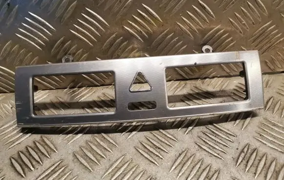 Mercedes-Benz C W203 Other center console (tunnel) element 2036803882
