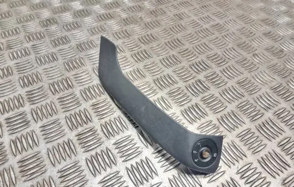 Volkswagen Cross Polo Front door interior handle trim 6r0867171 6r1959565
