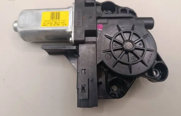 Volvo V70 Front door window regulator motor 970714101 100320 WR12290