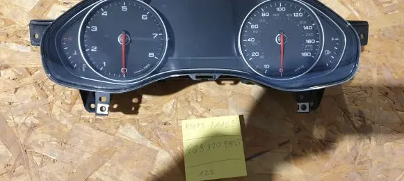 Audi A6 C7 Speedometer (instrument cluster) 4G8920982T
