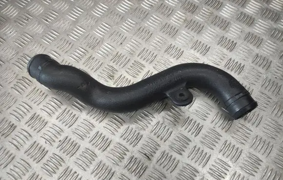 Audi A4 S4 B5 8D Intercooler hose/pipe 8D0145844A