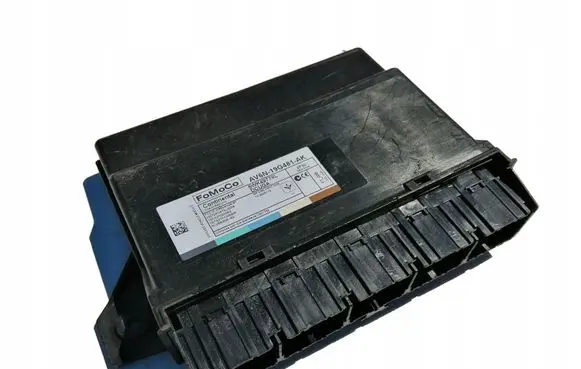 Ford Focus Engine ECU kit and lock set AV6N19G481AK