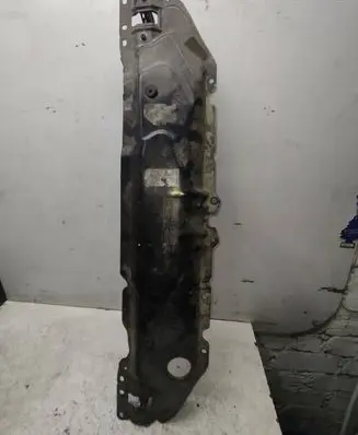 BMW 5 E60 E61 Top upper radiator support slam panel 7033741 11267310