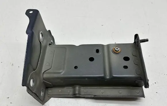 Nissan Pulsar Front bumper shock/impact absorber G51143ZLMA 3zr 1kr