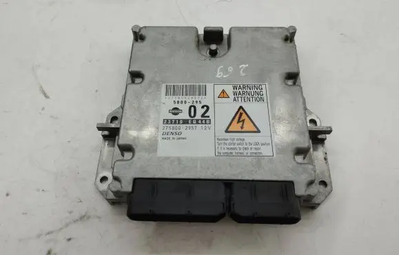 Nissan X-Trail T30 Engine control unit/module 5800295 23710EQ44B