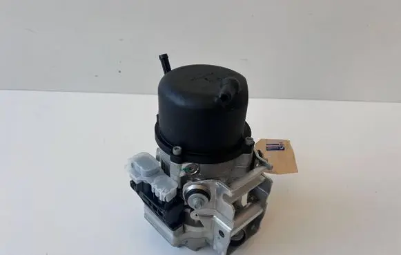 Jeep Wrangler Power steering pump 68529412AA