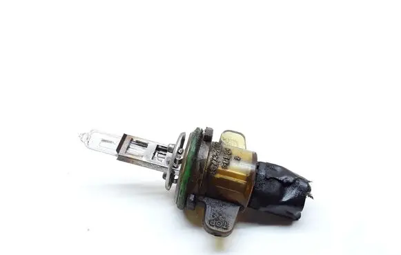 Volvo XC90 Fog light bulb 